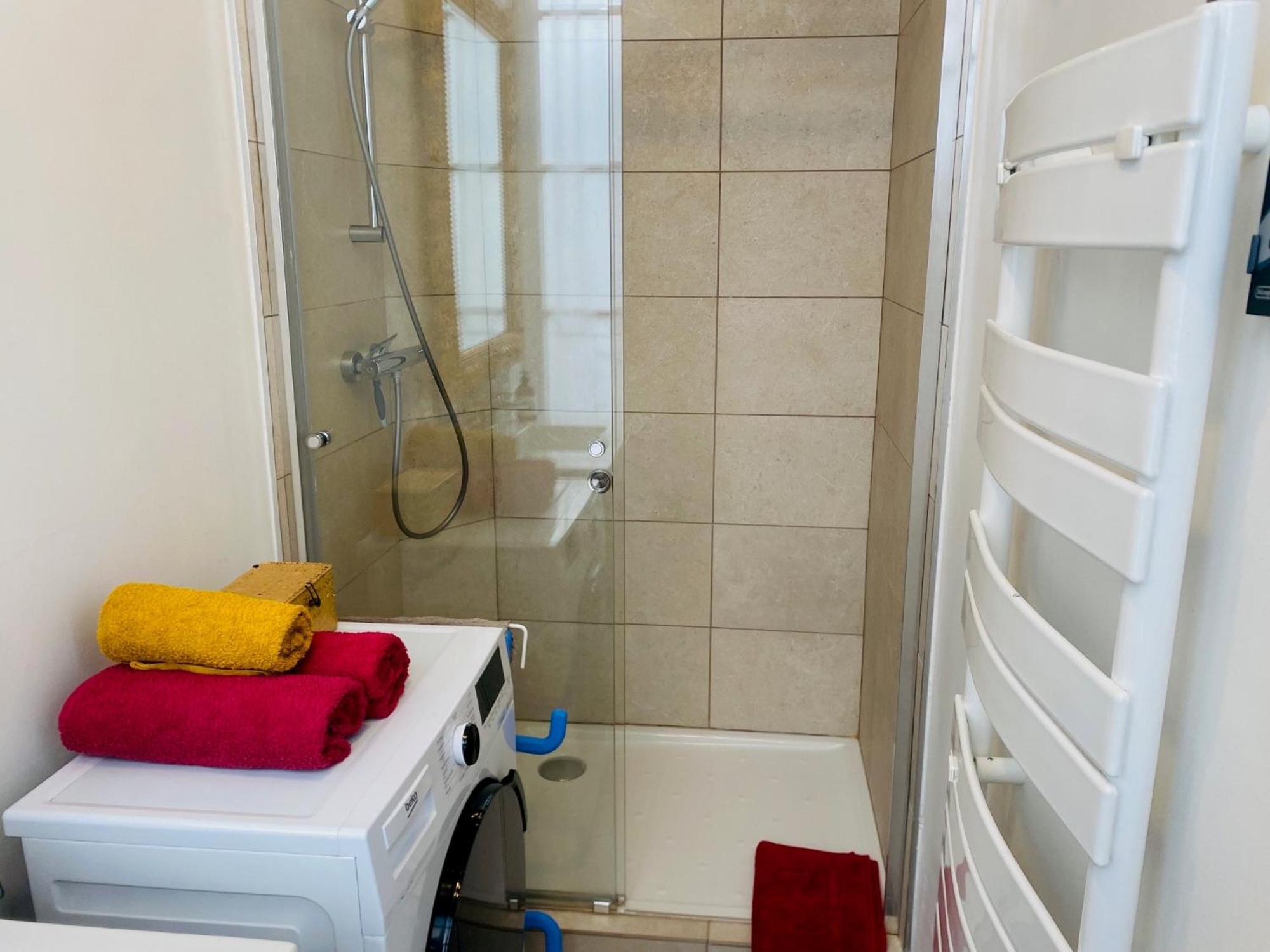 Romantic Apartment Near Le Marais Paris Ngoại thất bức ảnh