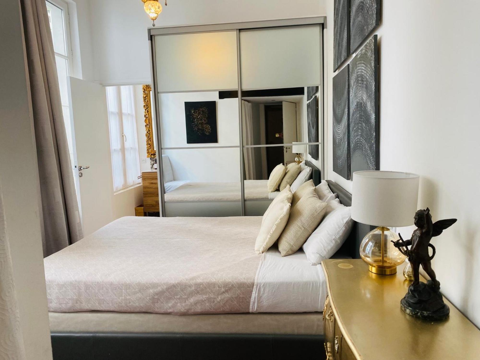 Romantic Apartment Near Le Marais Paris Ngoại thất bức ảnh